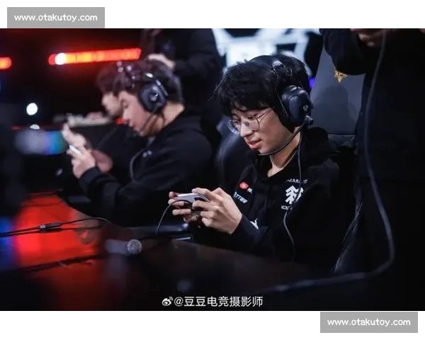 打造全新电竞直播体验,尽享高手对战精彩赛事内容 打造全新电竞直播体验,尽享高手对战精彩赛事内容